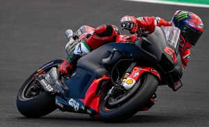 Pecco Bagnaia manda en un test de Misano fundamental para Honda