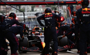 Los reyes del pit stop se desmoronan: ¿qué ocurre en Red Bull?