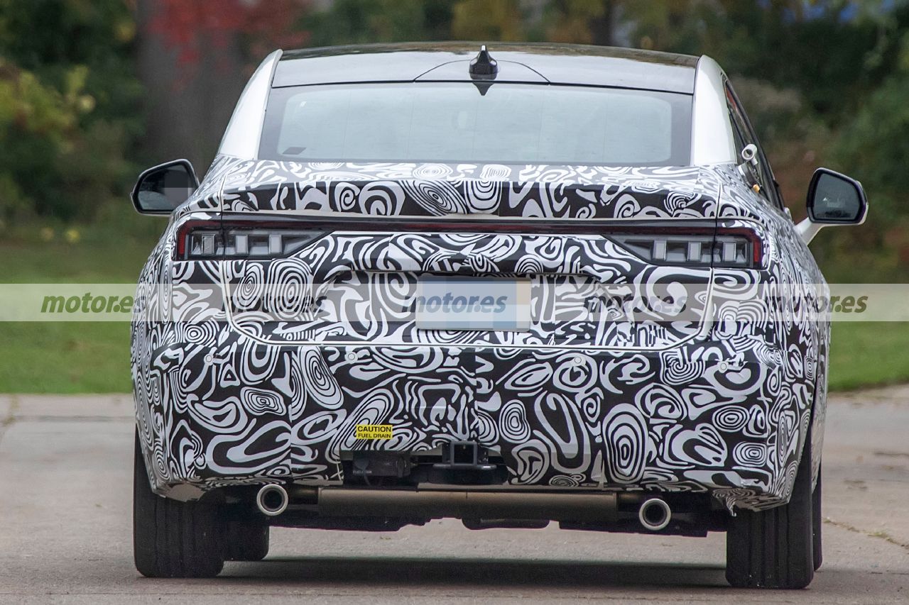 ford-mondeo-2023-fotos-espia-202182258-1