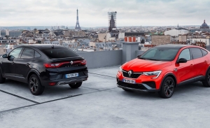 Francia - Septiembre 2021: El Renault Arkana triunfa en casa