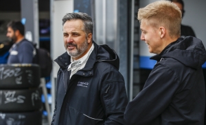 Lynk & Co domina los libres del WTCR en Pau con Muller y Urrutia