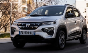 Precio y equipamiento del Dacia Spring Business, la versión destinada a profesionales