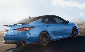 Toyota Camry 2022, ligeras novedades para impulsar las ventas