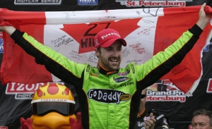 James Hinchcliffe anuncia su semi-retirada de la IndyCar Series