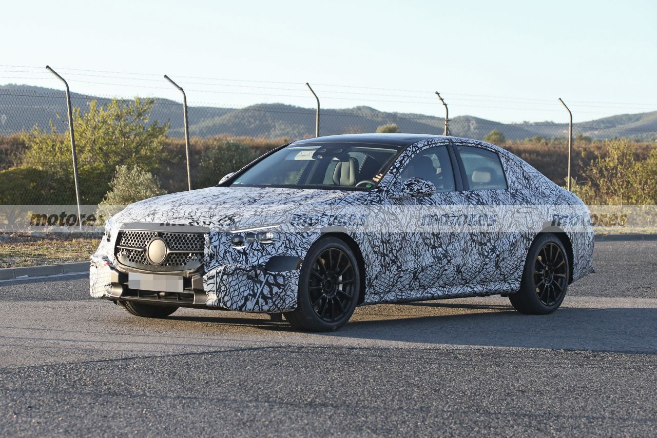 mercedes-clase-e-2023-fotos-espia-202183148-1638376434_10.jpg