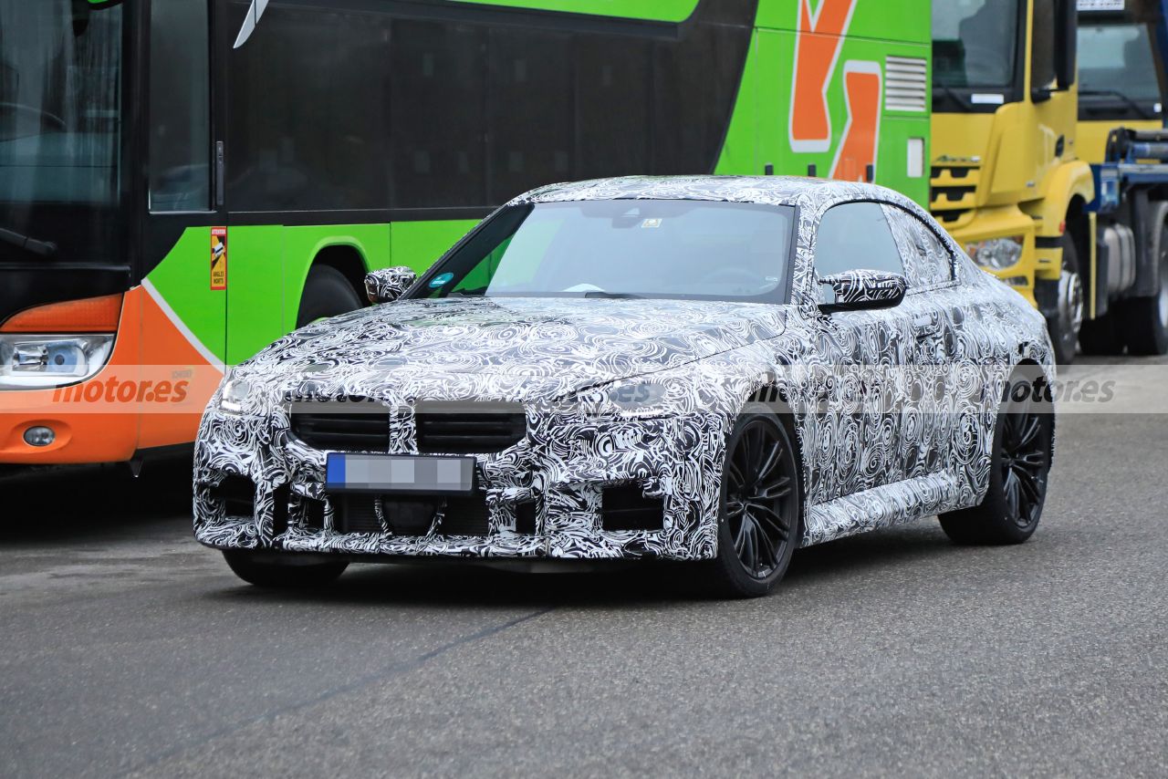 bmw-m2-2023-fotos-espia-202284155-1642065910_2.jpg