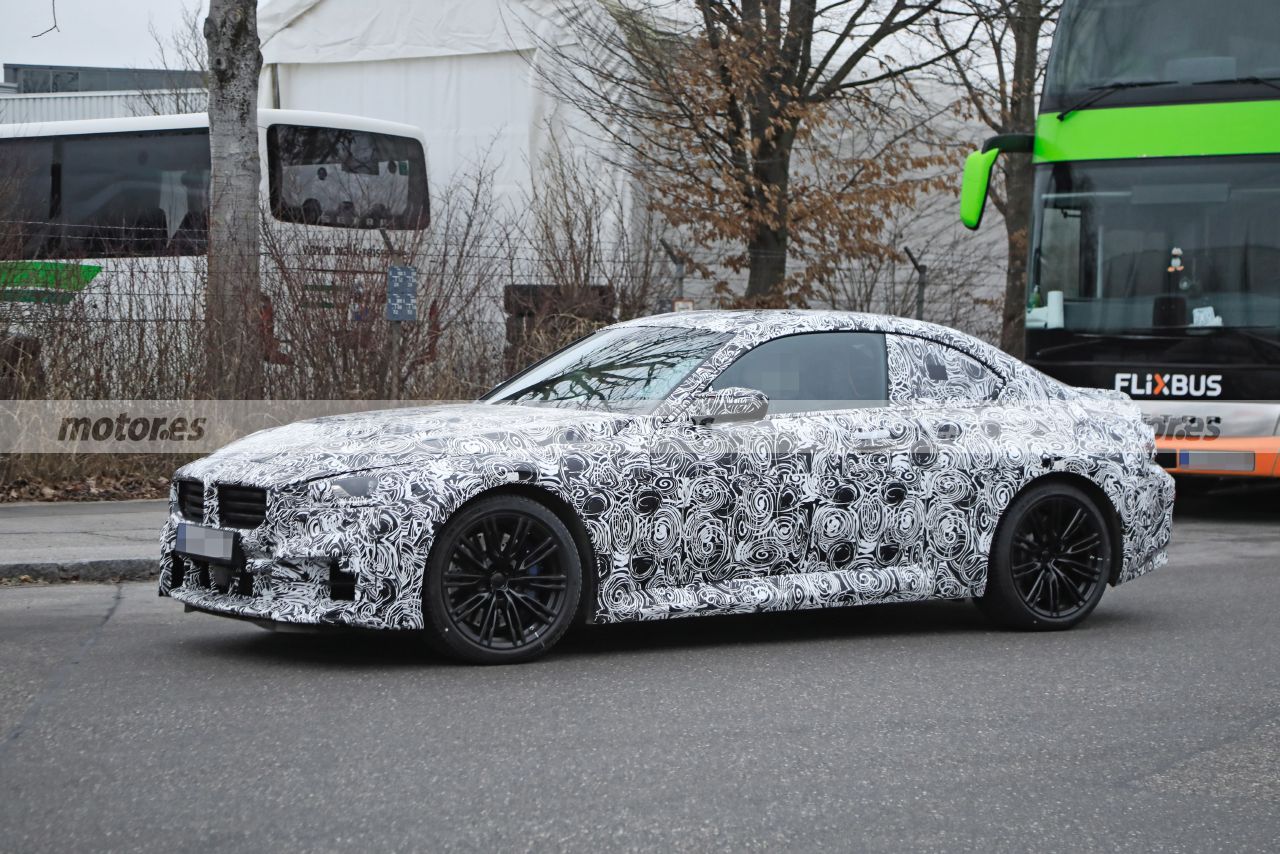 bmw-m2-2023-fotos-espia-202284155-1642065914_6.jpg