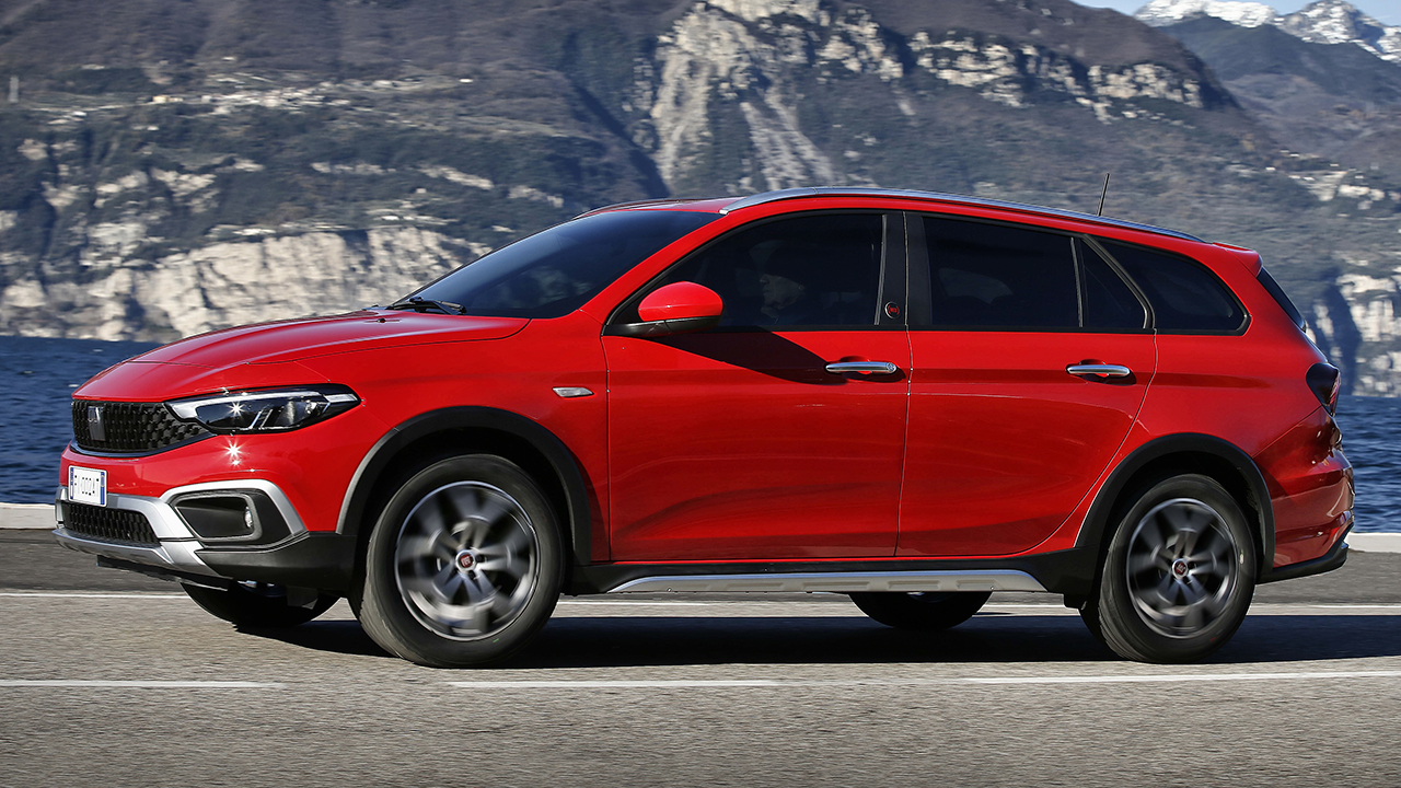 fiat-tipo-cross-station-wagon-202284097-1641903767_2.jpg