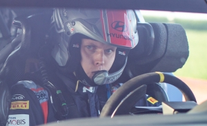 Ott Tänak cree que Hyundai puede ser un rival fuerte en el WRC 2022