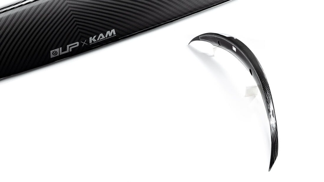 tesla-koenigsegg-202284483-1643210949_4.jpg