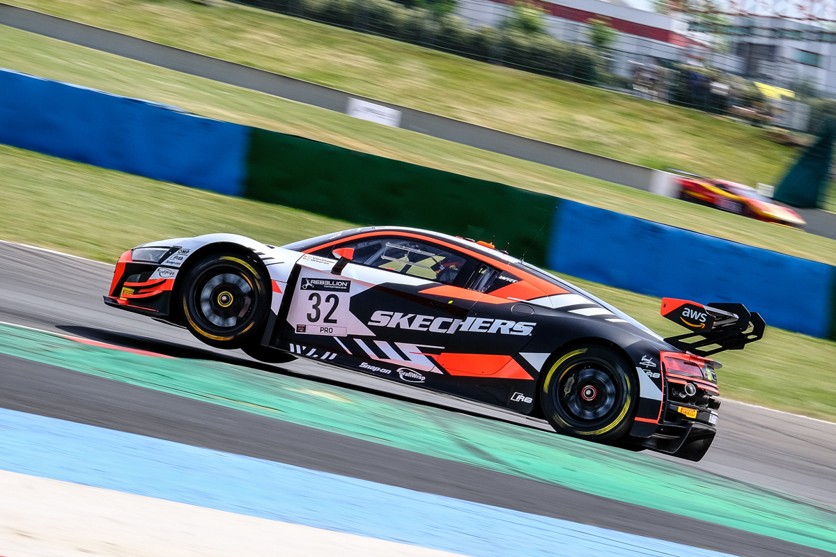 Weerts and Vanthoor conquer Magny-Cours and win again in the Sprint Cup Weerts and Vanthoor conquer Magny-Cours and win again in the Sprint Cup