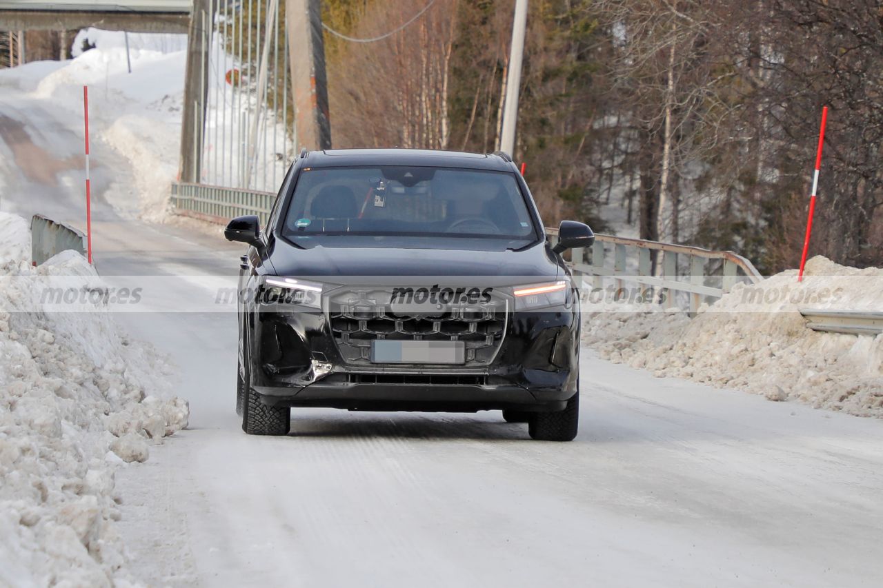 el-audi-q7-facelift-recupera-el-camuflaje-negro-de-anta-o-el-gran-suv