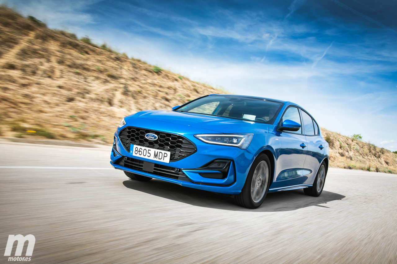 ¿Cuál tengo que comprarme, Ford Focus o KIA Ceed? Te lo contamos (Con ...
