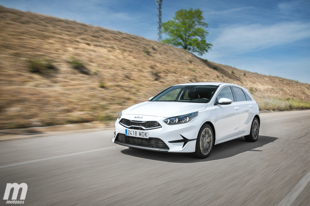 ¿Cuál tengo que comprarme, Ford Focus o KIA Ceed? Te lo contamos (Con ...