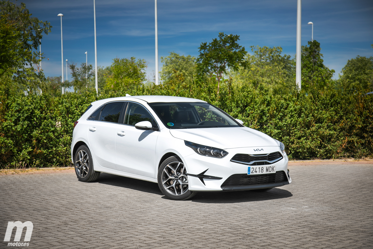 ¿Cuál tengo que comprarme, Ford Focus o KIA Ceed? Te lo contamos (Con ...