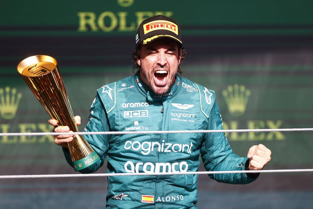 GP Sao Paulo – Podio con sabor a victoria para Fernando Alonso tras una lucha histórica: «Nos merecíamos una alegría»