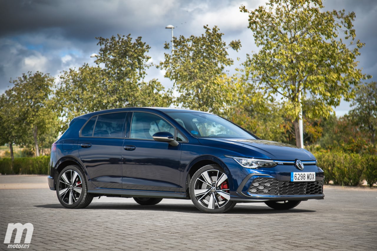 Prueba Volkswagen Golf GTE. ¿El GTI que hay que elegir?