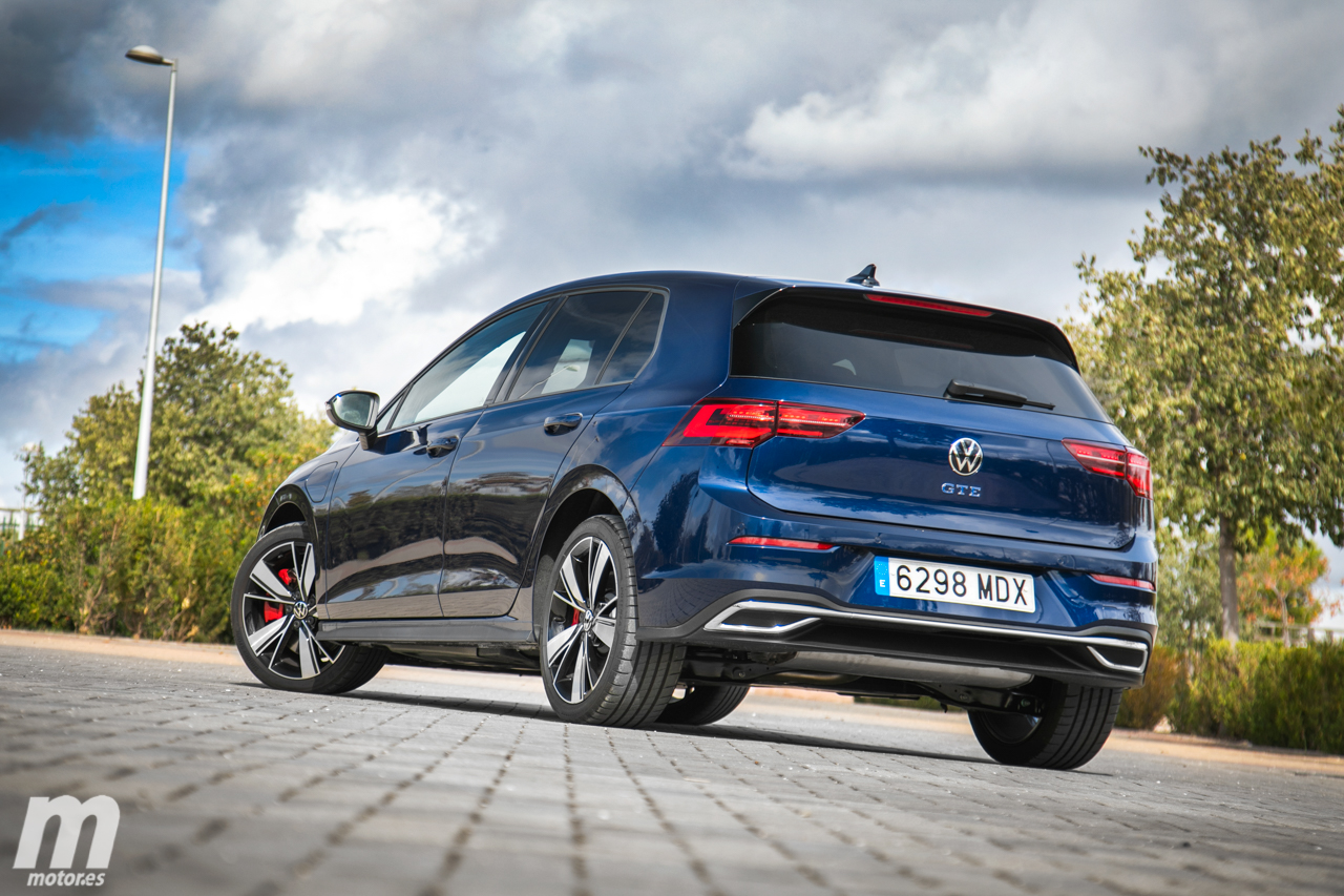 Prueba Volkswagen Golf GTE. ¿El GTI que hay que elegir?