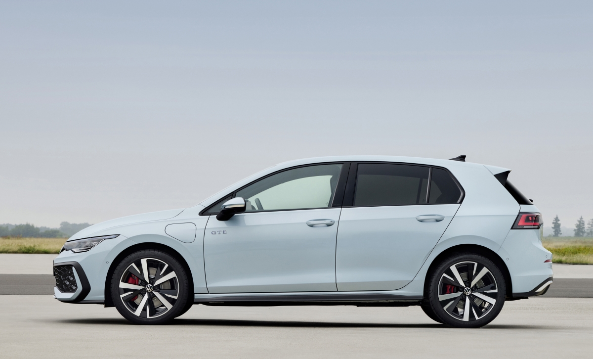 El Volkswagen Golf GTE estrena novedades, la perfecta combinación de ...
