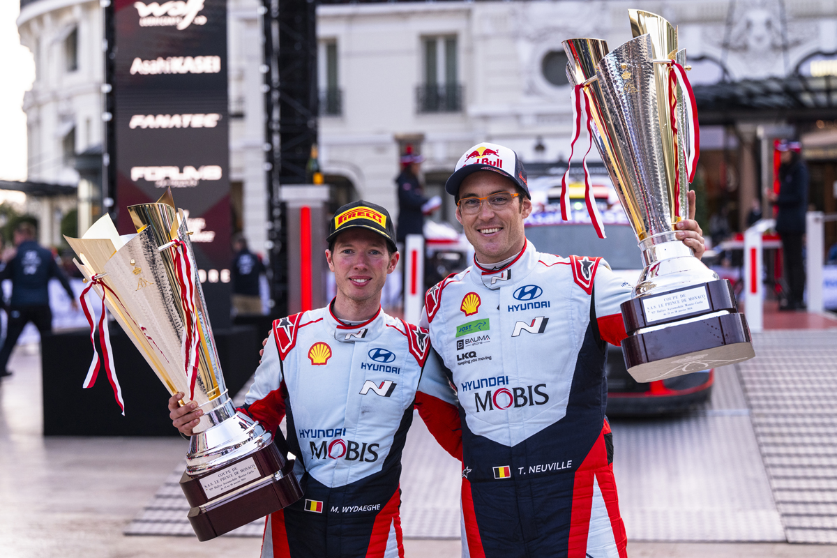 Thierry Neuville arranca el WRC 2024 con pleno de puntos en el Rally de