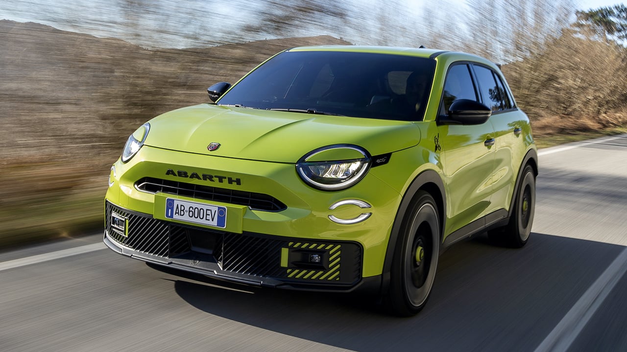New Abarth 600e, the most powerful car from the Italian brand is an electric SUV!