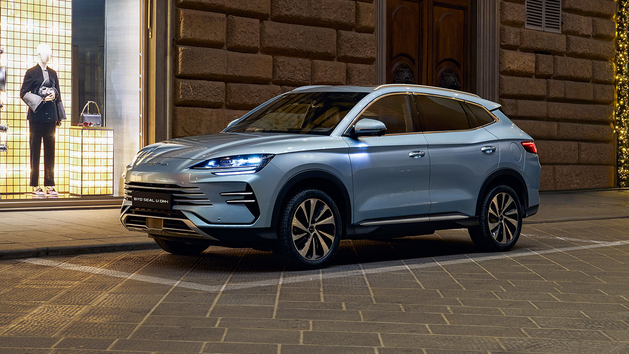 BYD Seal U DM-i Comfort, llega a España la esperadísima versión con batería grande del SUV híbrido enchufable chino