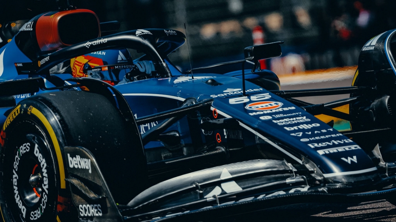 Sólo los McLaren pueden con un Carlos Sainz que quiere ser protagonista en Imola