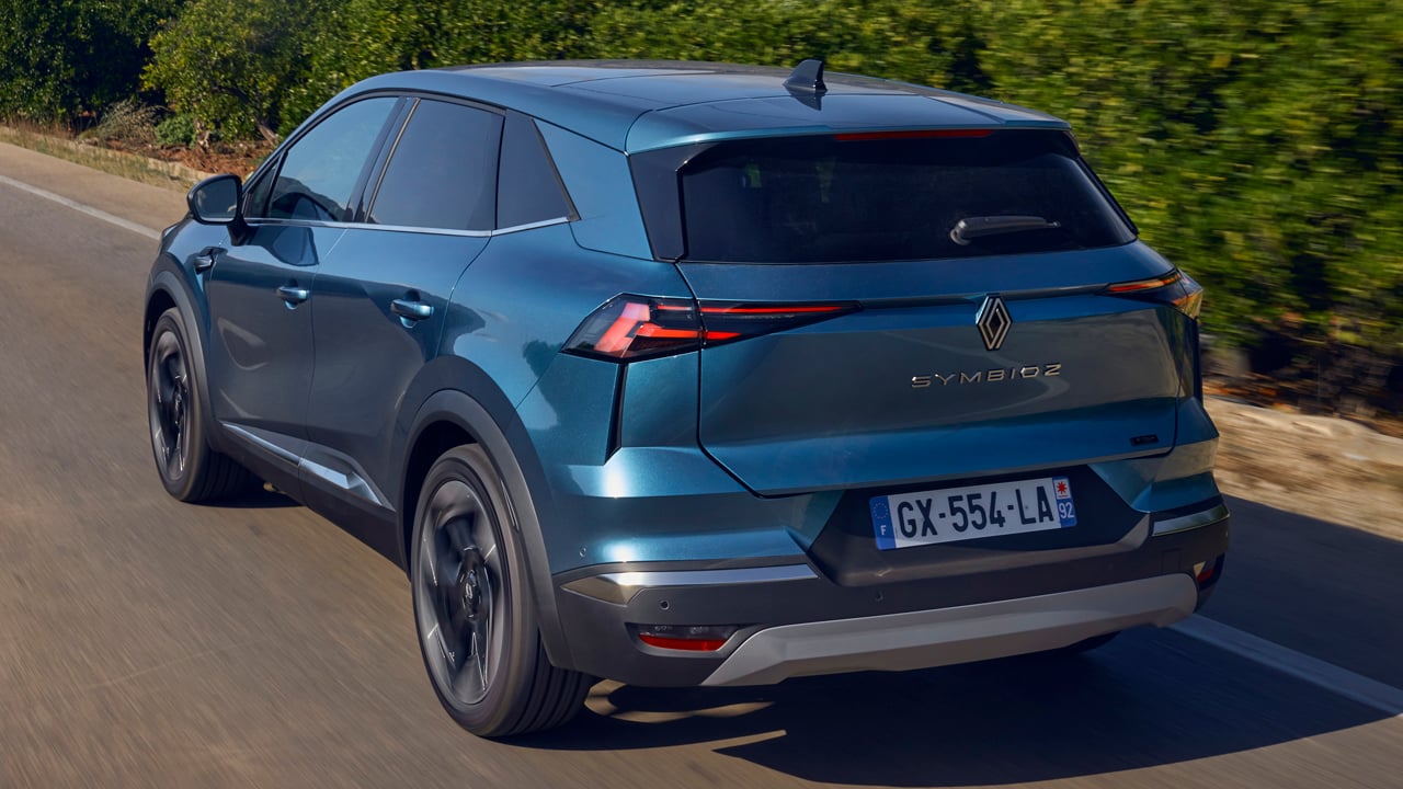 El Renault Symbioz ya tiene versiones híbridas y precios en España, más potentes y sin miedo a la Euro 7