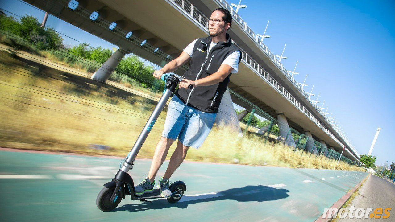 Electric scooter Cecotec