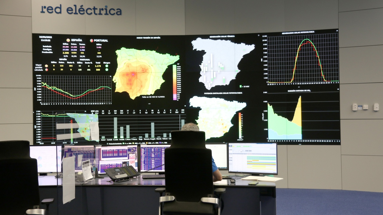 "Il rischio è lì", Redeia non si azzarda a escludere un nuovo blackout