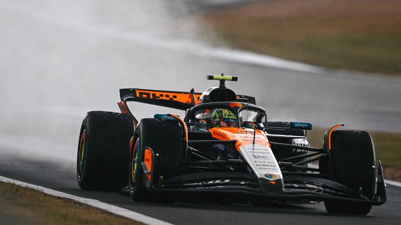 Lando Norris gana en la lluvia y Nico Hülkenberg logra su ansiado podio