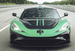 El coche eléctrico que humilla al Koenigsegg Jesko, así ha pulverizado Rimac el récord de los 400 km/h