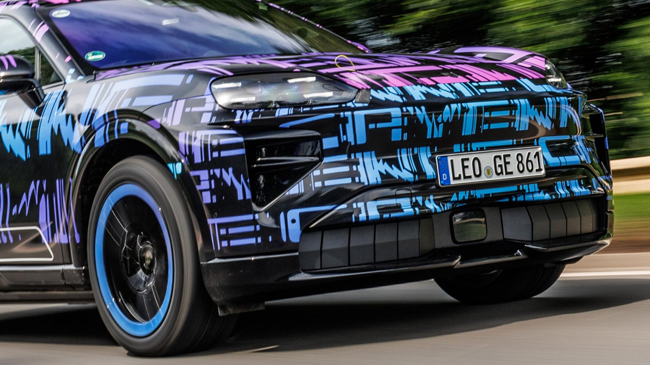 El nuevo Porsche Cayenne se exhibe en acción real antes de su estreno, ya ha roto su primer récord
