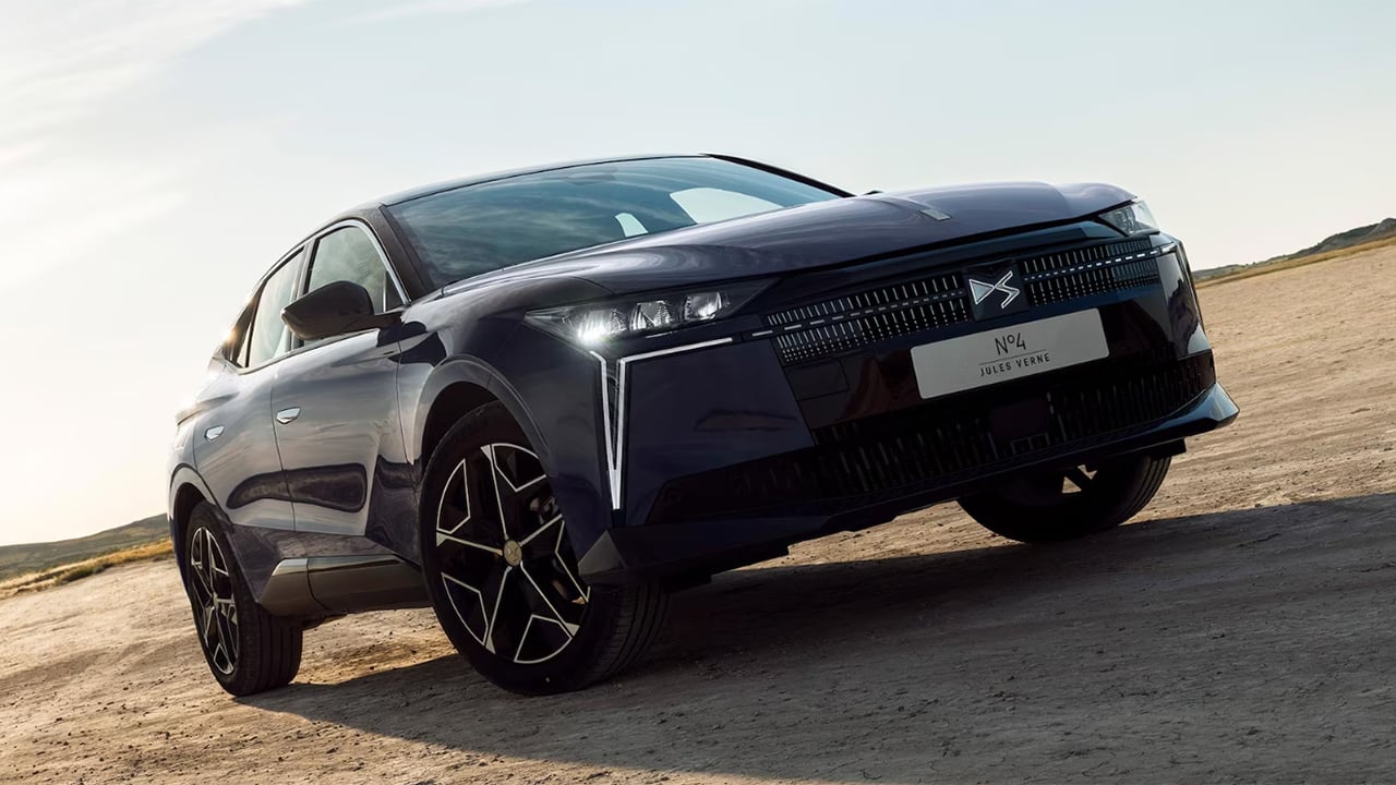 Llega el DS Nº4 más exclusivo, la gama del renovado premium estrena la versión Jules Verne