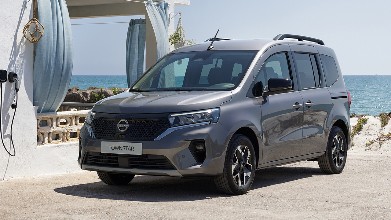 Nissan golpea al Citroën Berlingo con la renovada gama Townstar que estrena versiones CERO