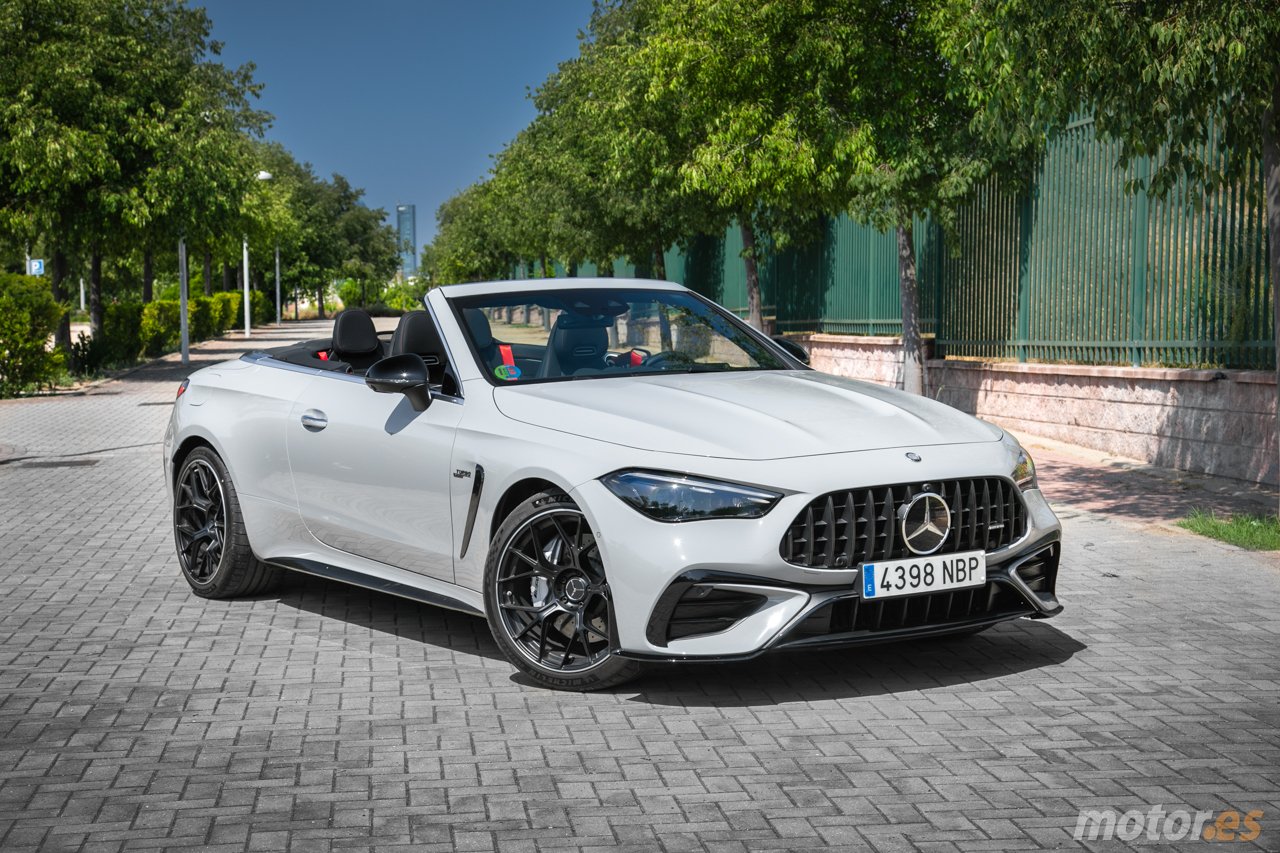 Se hai intenzione di compiere 50 anni, questo test ti interessa, è la Mercedes-AMG CLE 53 Cabrio il regalo che meriti?