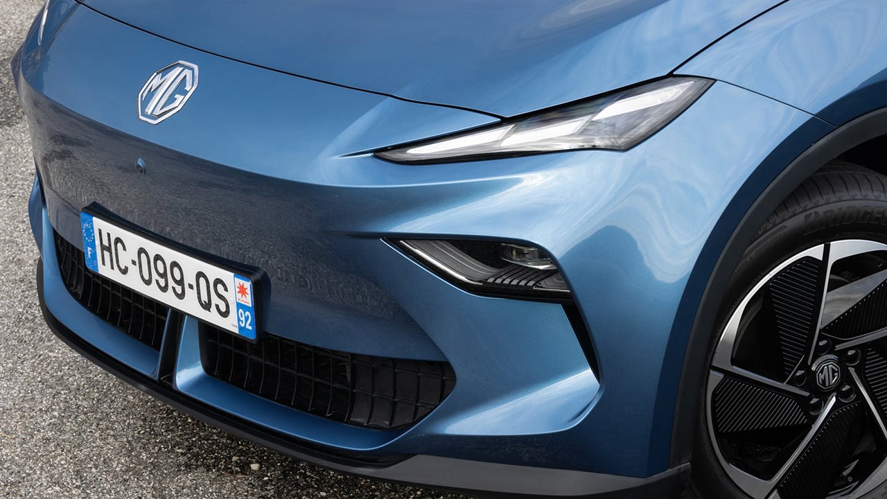 Denise Buranello video xxx - Starting with delicate touches