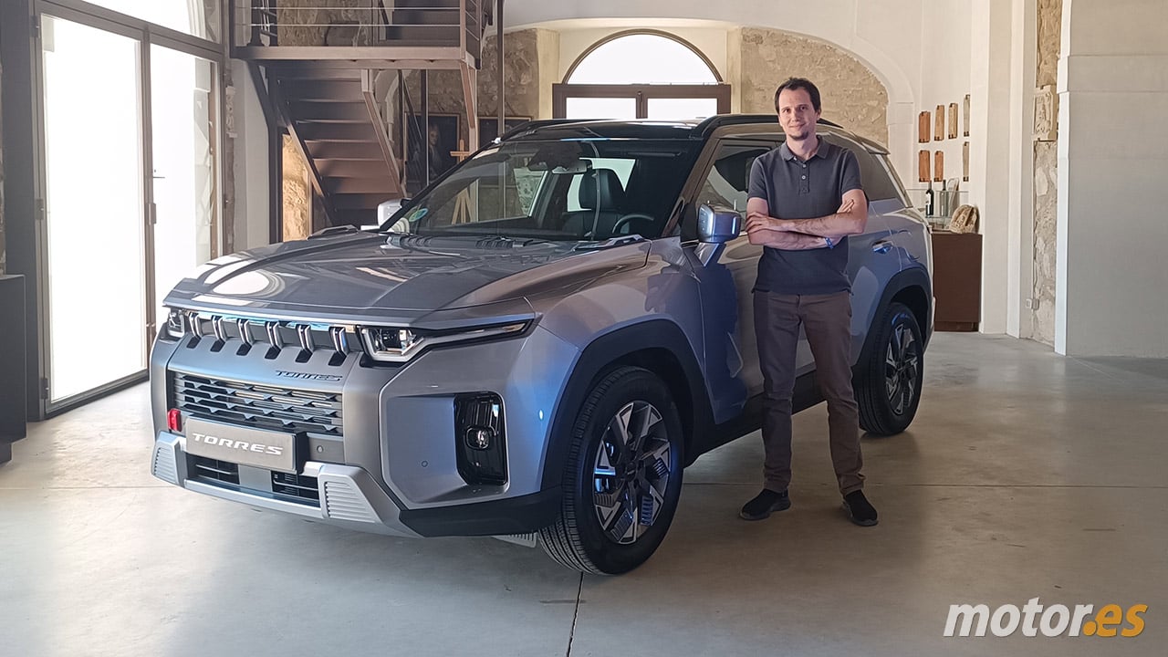 Je viens d'essayer le KGM Torres HEV et oui, le Toyota RAV4 a un concurrent très sérieux et beaucoup moins cher