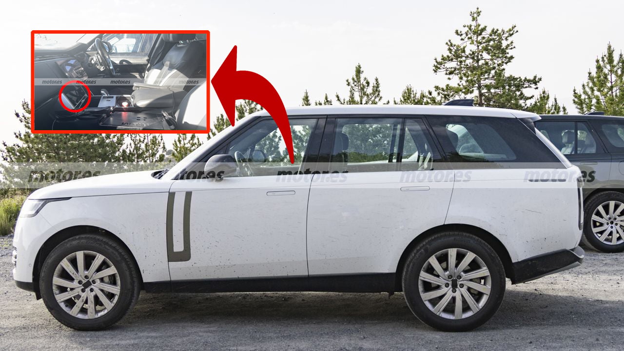 El Range Rover 2026 ya deja ver su interior, estrena una sorpresa tecnológica que nadie esperaba