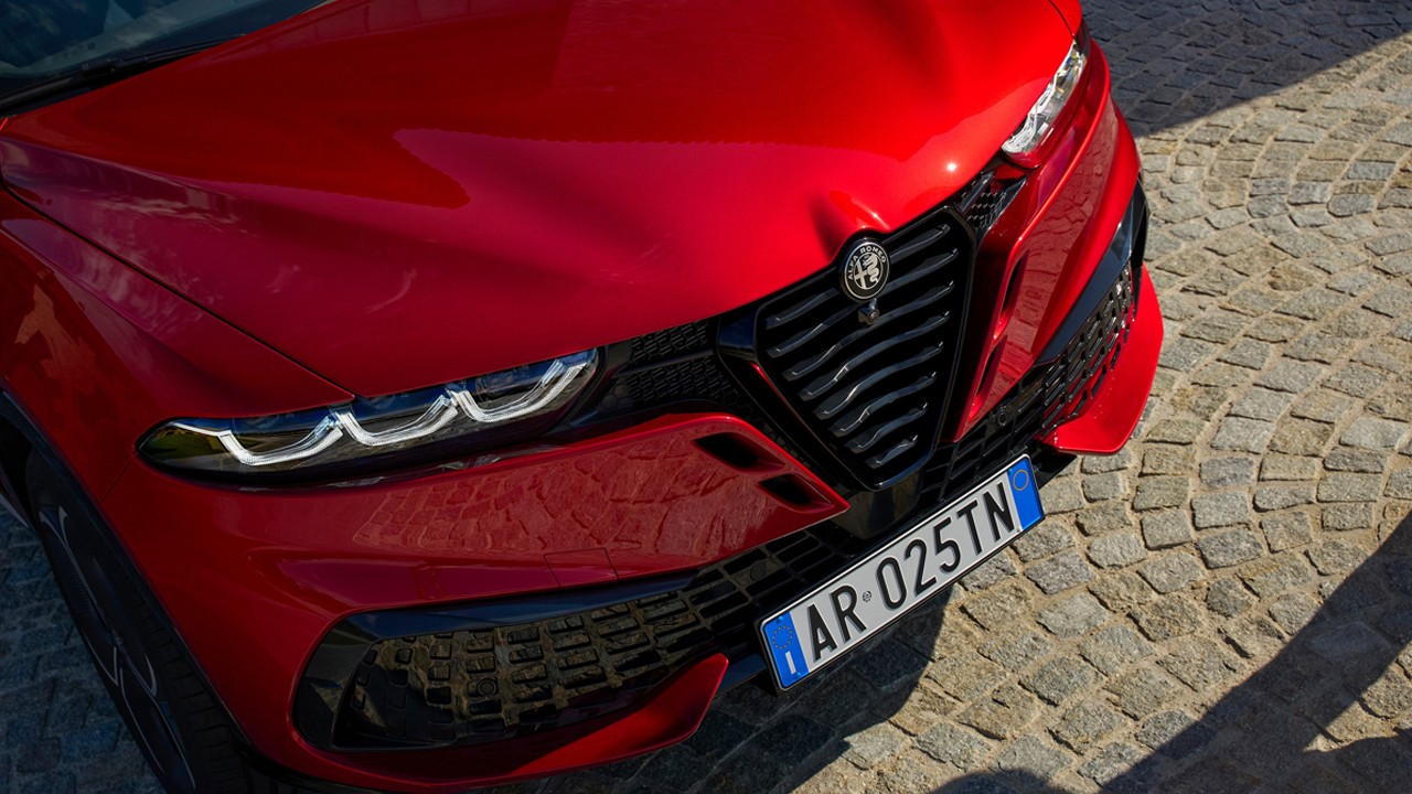 El Alfa Romeo Tonale 2026 ya tiene precios, un SUV Premium con alma deportiva que apunta directo al BMW X1