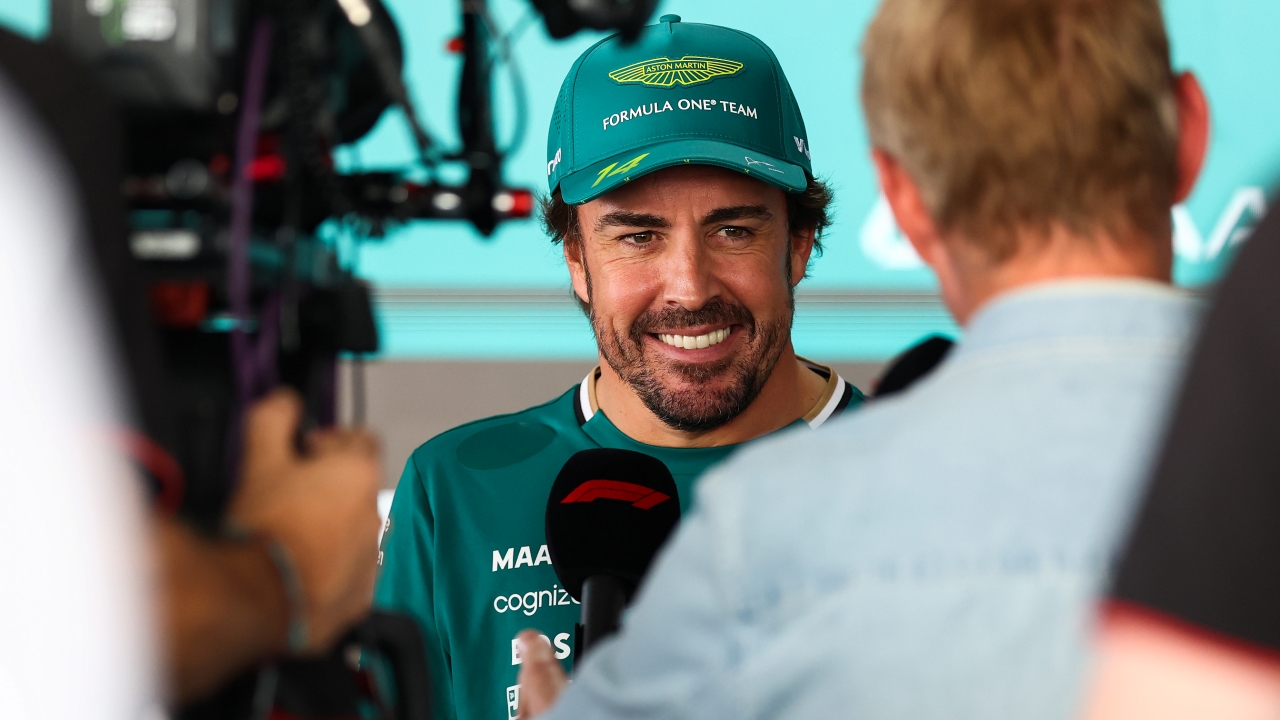 Alonso desvela sus dos trucos para influir sobre sus rivales en las carreras