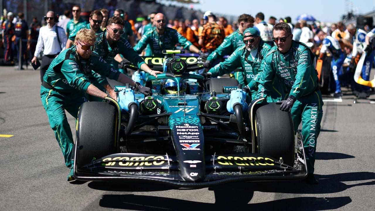 Aston Martin admite haber incumplido la normativa financiera de la F1, y la razón es ciertamente llamativa