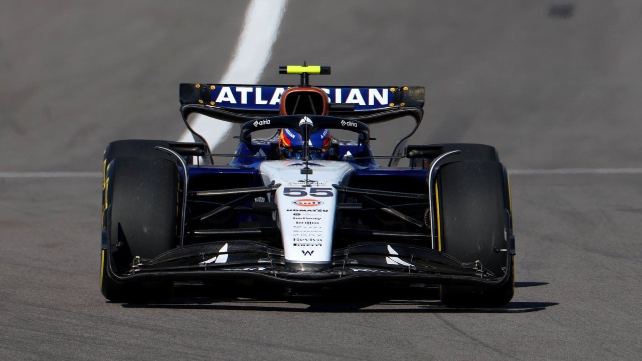 Sainz se reivindica con un podio en la Sprint: “Ahora que todo fluye, puedo demostrar lo que valgo”