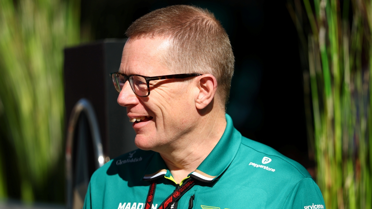 Cowell pone en marcha en Aston Martin el método BHAG para «ganar varios campeonatos»