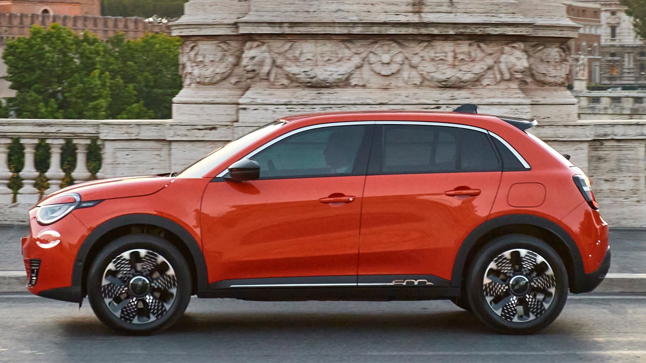 FIAT se rebela contra la tendencia eléctrica, el nuevo 600 bajará de precio a lo grande