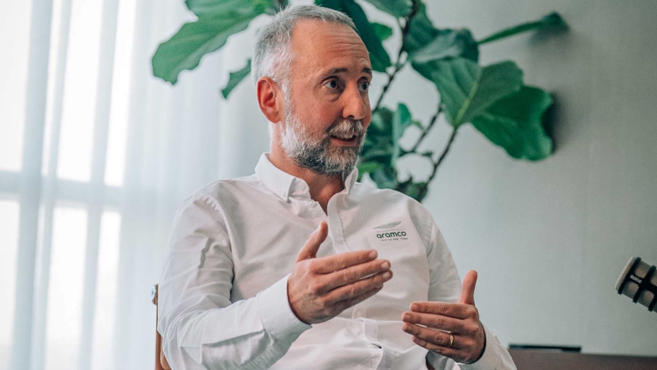 ¿Demasiados gallos en Aston Martin? Cardile zanja el debate con Newey y Cowell
