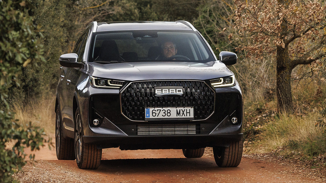 El SUV de EBRO más popular se queda a precio de Dacia Bigster con esta rebaja de 5.000 €