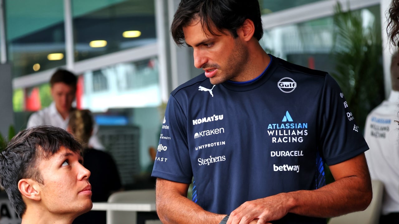 Mensaje de Vowles al Sainz y Albon del futuro: «El castigo más severo es que no estarás en el coche la próxima semana»