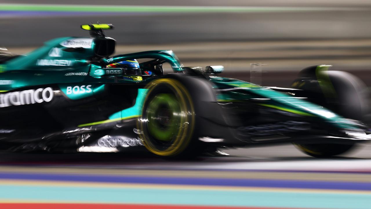 Alonso, entre la euforia y el hartazgo en Qatar: “El coche es inconducible a momentos”