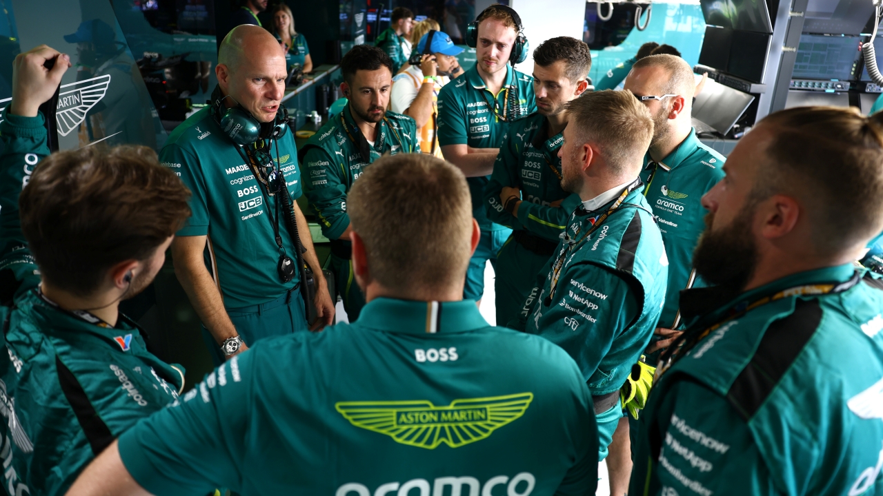 En Aston Martin reconocen que Newey le hace “la vida muy difícil” a los ingenieros